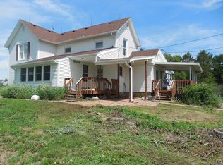 15222 S Auburn Rd, Burlingame, KS 66413