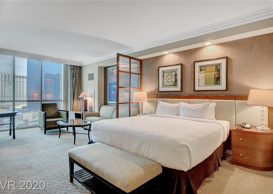 1st image of 145 E Harmon Ave #1503