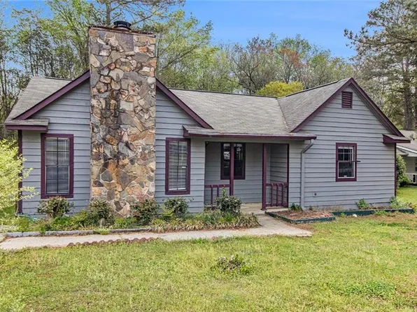 285 Independence Dr, Jonesboro, GA 30238