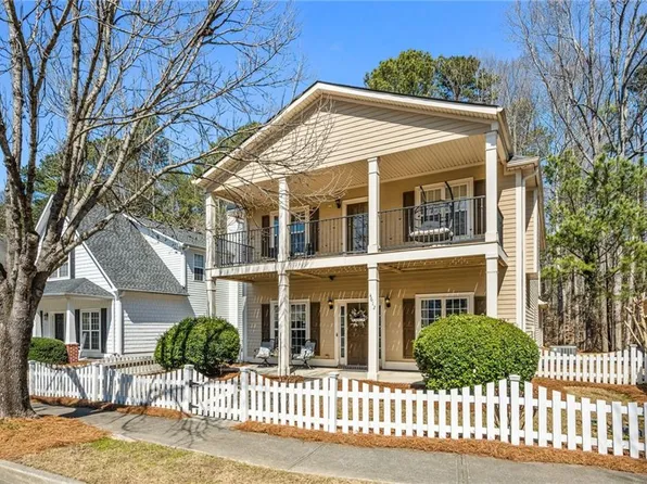 4612 Liberty Square Dr, Acworth, GA 30101