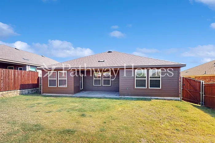 957 English Dr — Photo 26