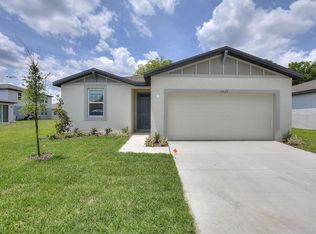 39024 Harlow Rose Dr, Zephyrhills, FL 33540