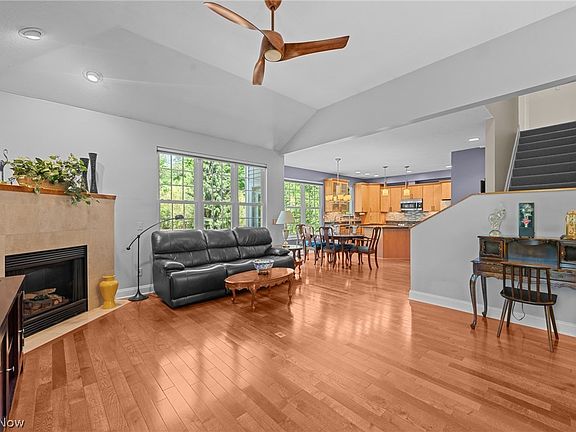5th image of 26727 Rue Saint Anne Ct