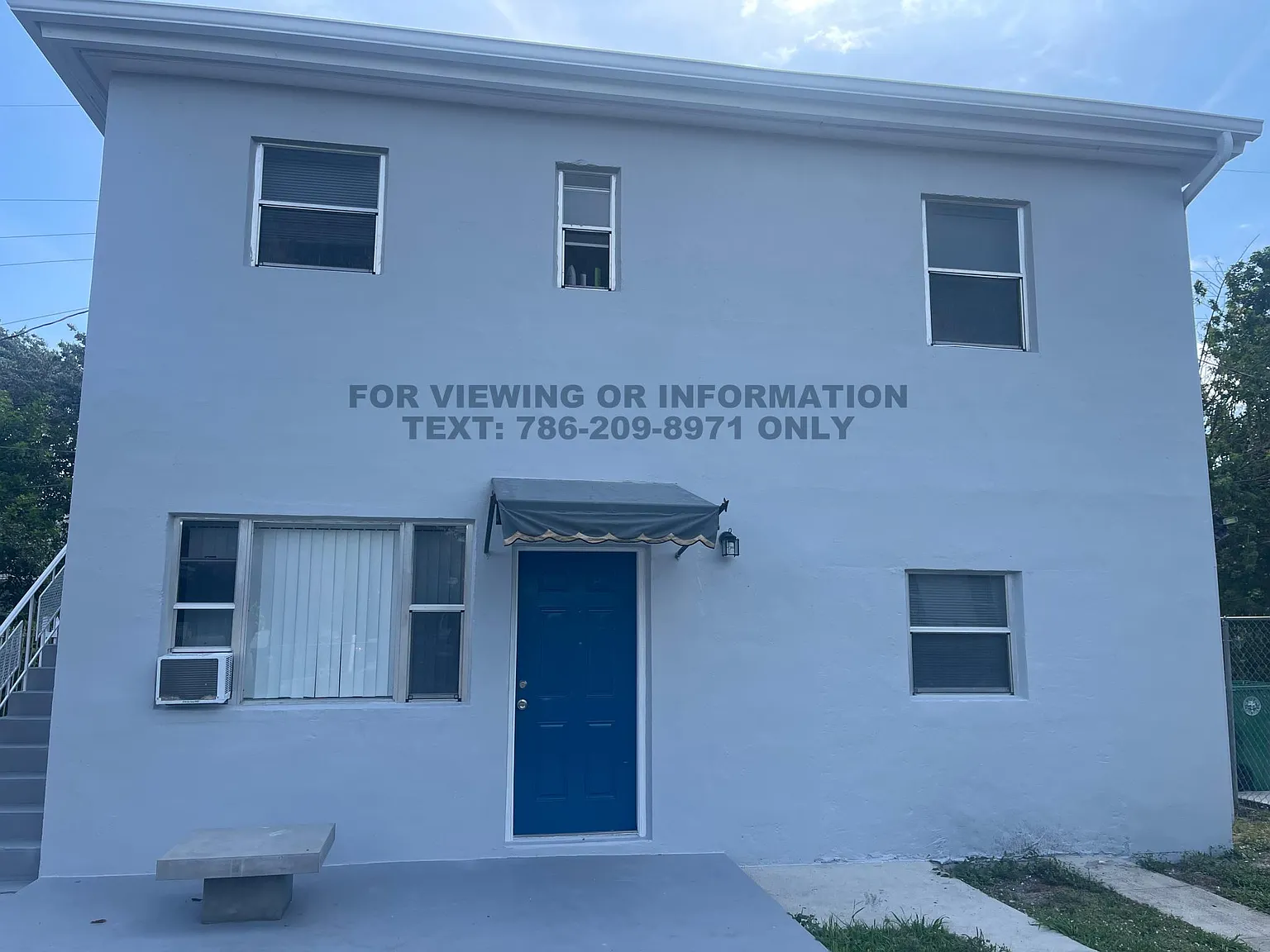 NW 4th Ct, Miami — Photo 2