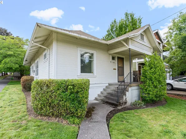 6033 S Hood Ave, Portland, OR 97239