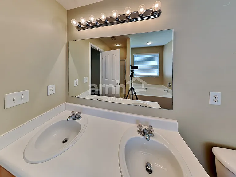 14716 Castletown House Dr — Photo 13