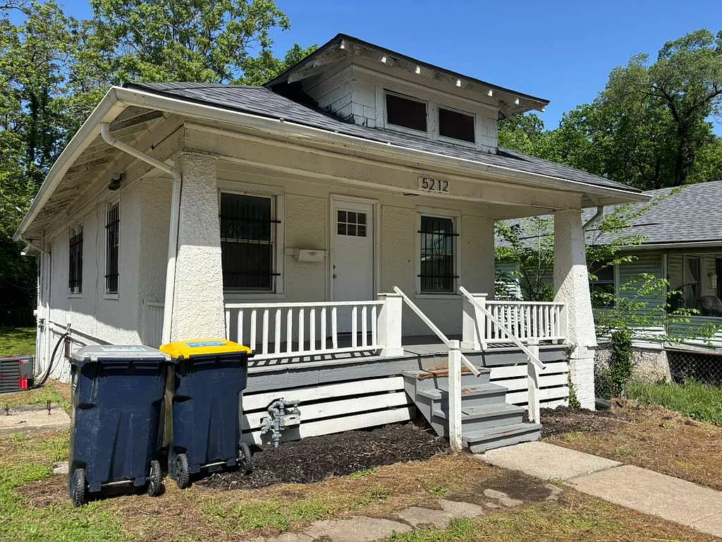 Building Photo - 5212 Wabash Ave