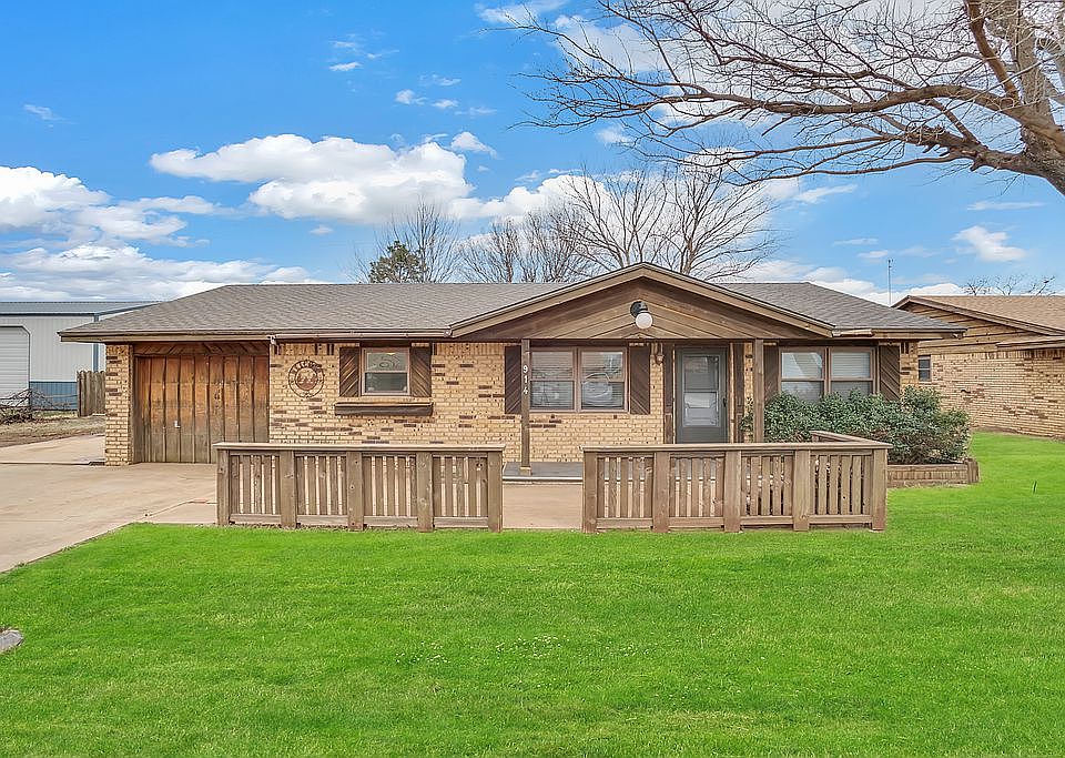 914 E Washita St, Sentinel, OK 73664 Zillow