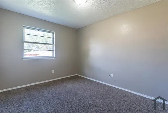 304 W Campbell Dr — Photo 29