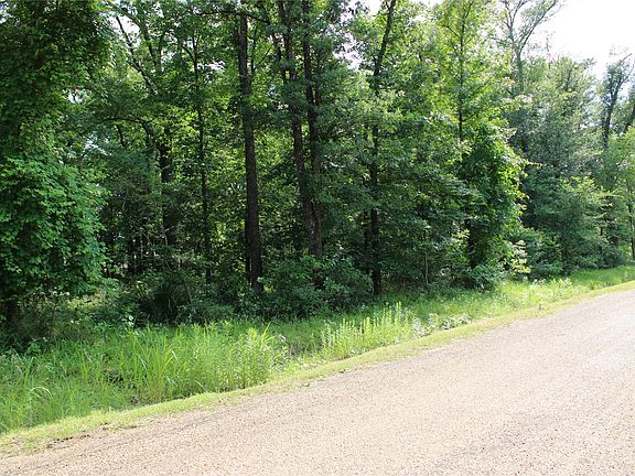 3rd image of 109 Lakeview Dr