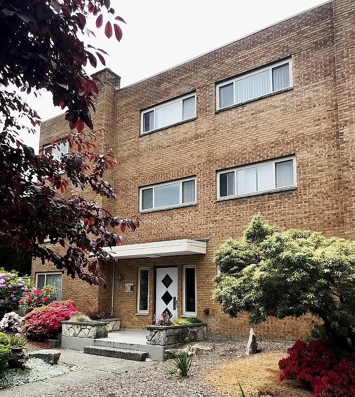 1 bed, 1.0 bath, 660 sqft, $1,525 — Photo 1