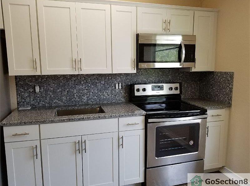 2nd image of 1150 Polk St APT 2