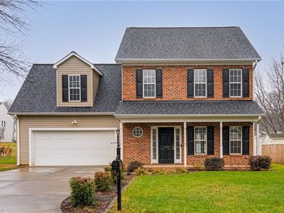 1466 Crestlawn Trl, Pfafftown, NC, 27040