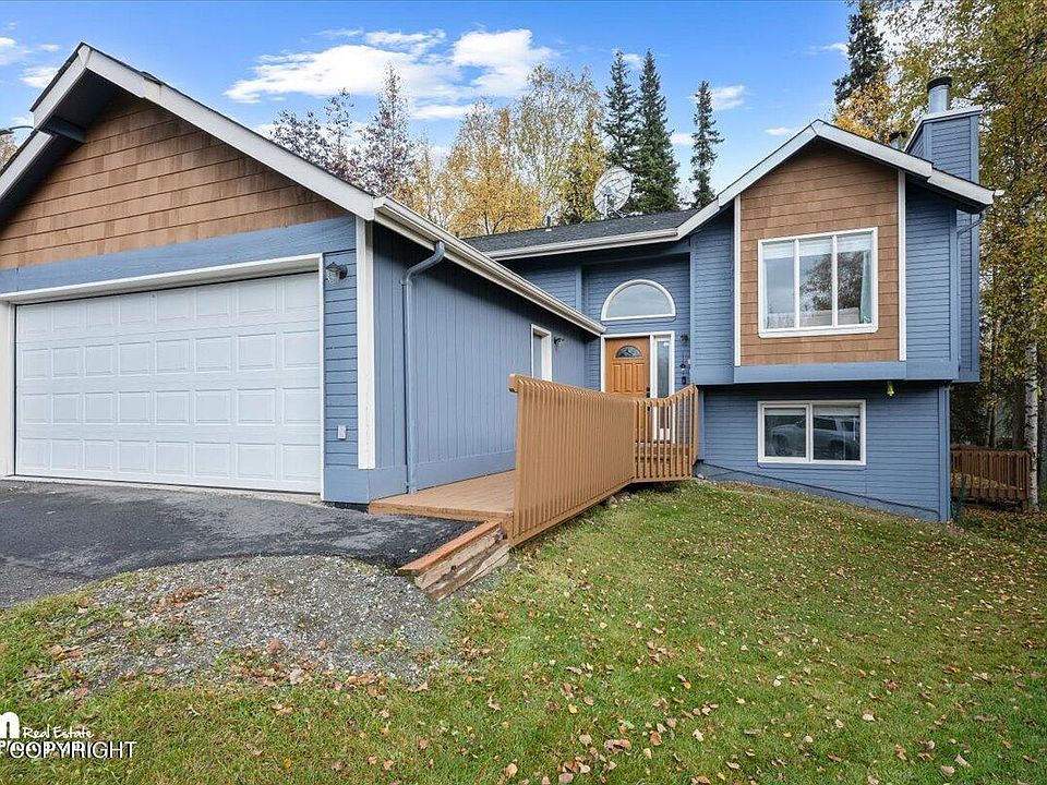 1st image of 18838 Driftwood Bay Dr