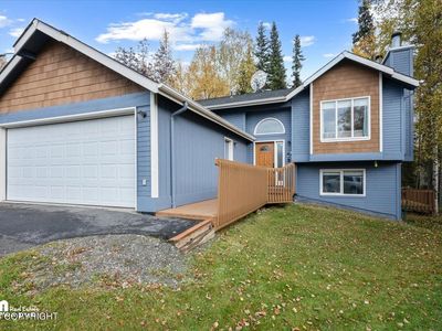 18838 Driftwood Bay Dr, Eagle River, AK, 99577