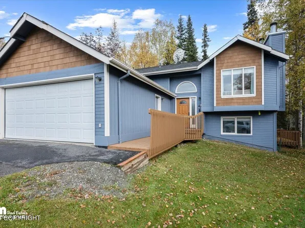18838 Driftwood Bay Dr, Eagle River, AK 99577