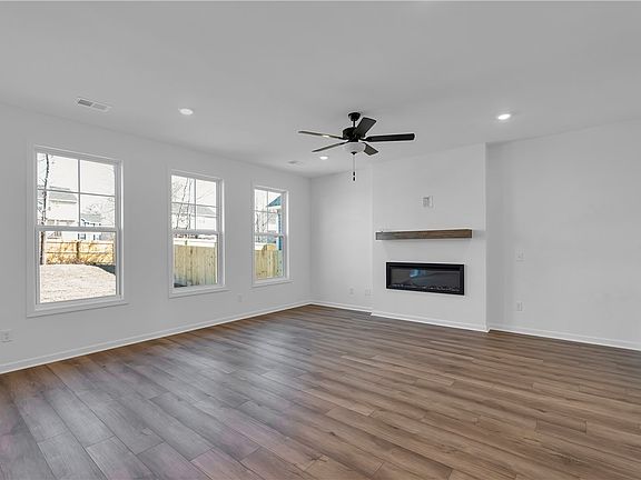 7th image of this home