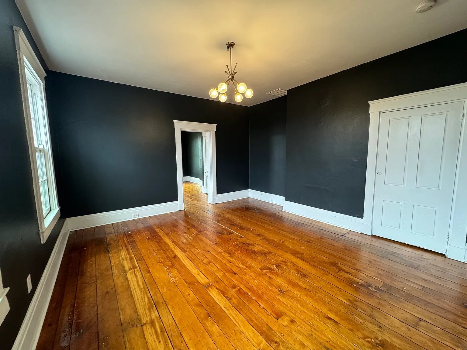 1 bed, $1,295 — Photo 1