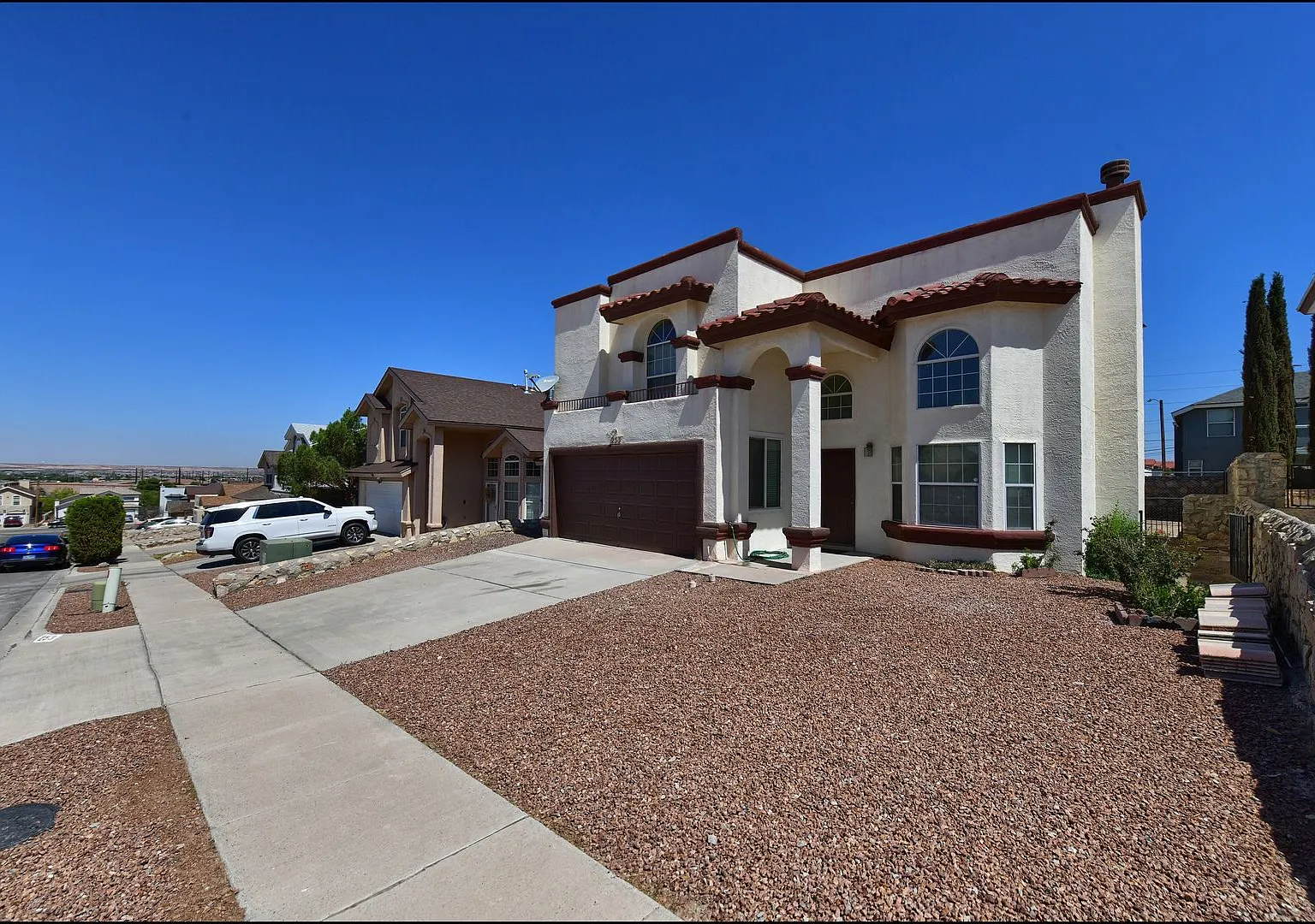 New Propety for Rent! — Photo 3