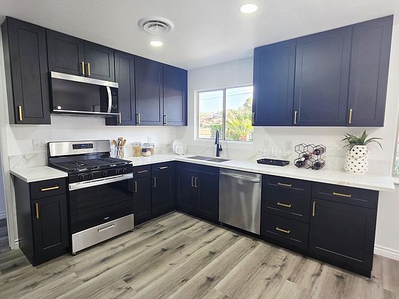5th image of 7167 Columbia Way