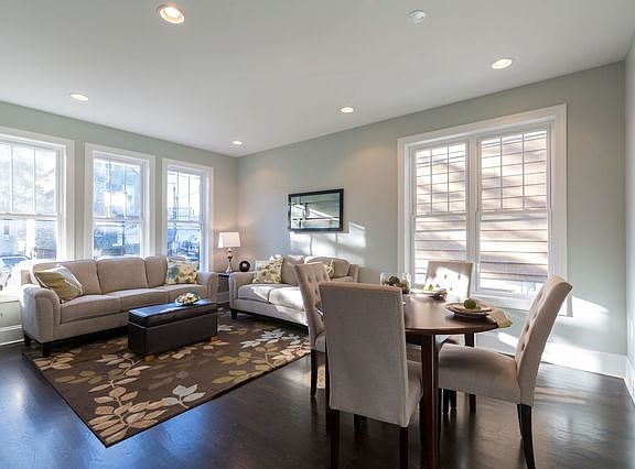 2nd image of 3141 N Saint Louis Ave #1
