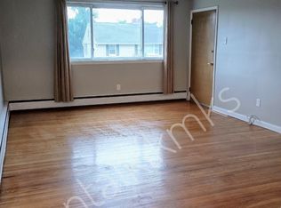 (Undisclosed Address), Philadelphia, PA 19111