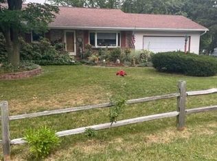 5659 Wendzel Dr, Coloma, MI 49038