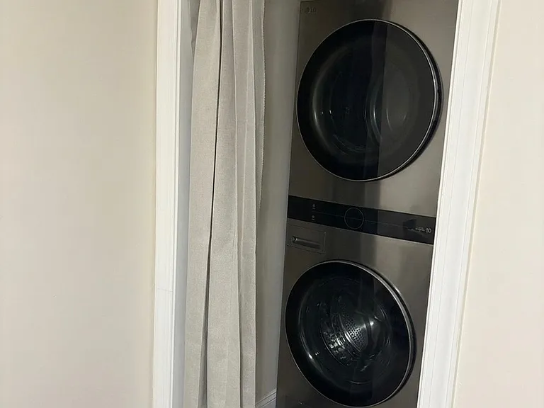Full size washer & dryer