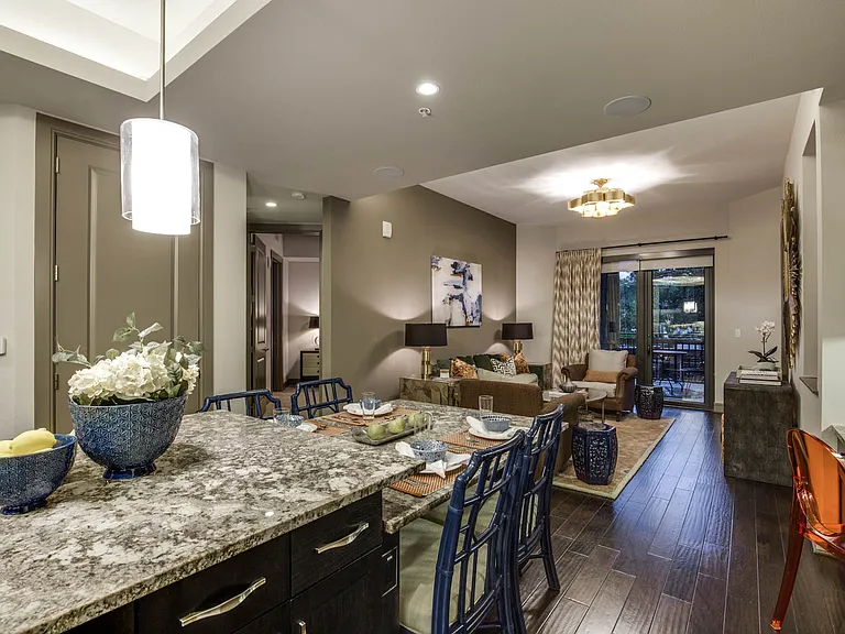 Kitchen Islands
