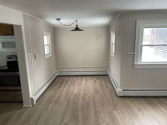 2nd image of 52 Park St APT A