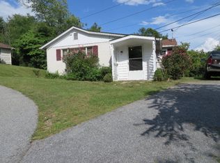 11 Frontier Ln, Franklin, NC 28734