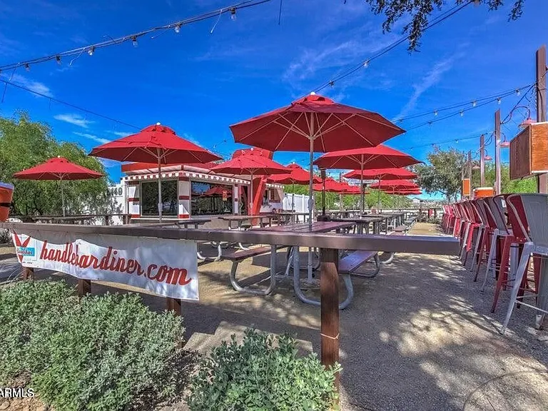 9854 E Red Giant Dr — Photo 24