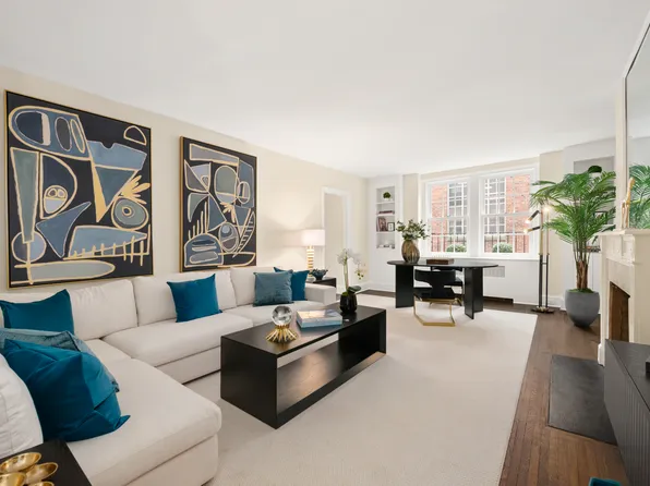 222 East 71st Street image 1 of 18