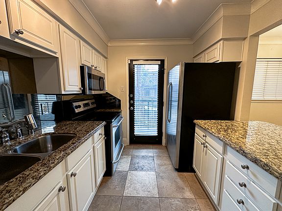 4th image of 7730 Meadow Park Dr APT 201