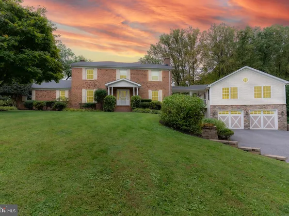 4411 Dulaney Ct, Glen Arm, MD 21057
