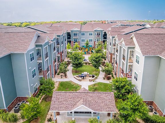 Creekside Apartment Homes general photo