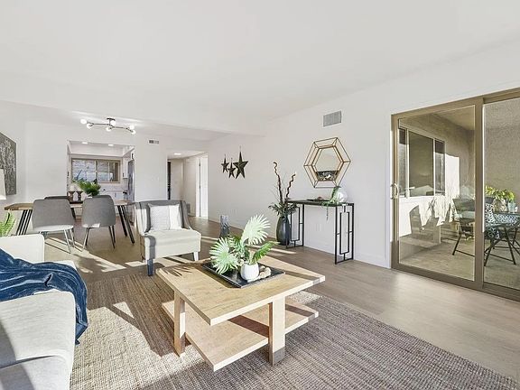 4th image of 6816 Hyde Park Dr Unit E