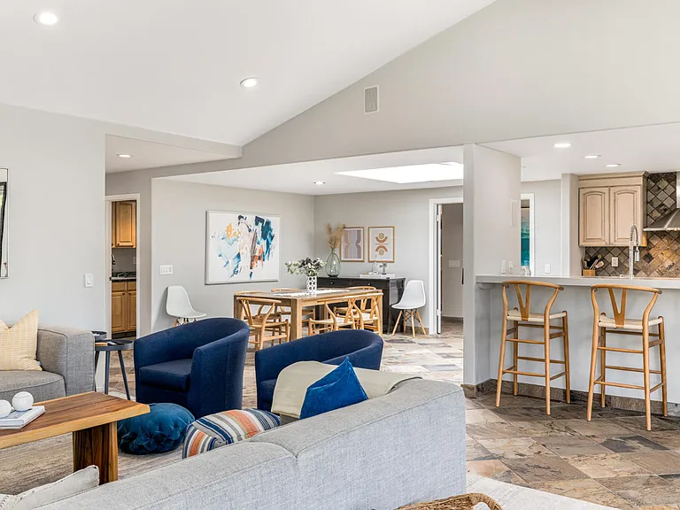 73299 Phoebe Ct — Photo 11