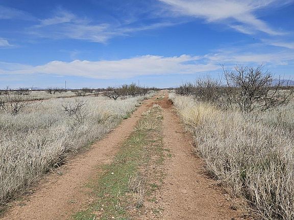 5th image of XXXX NW Point Road #83