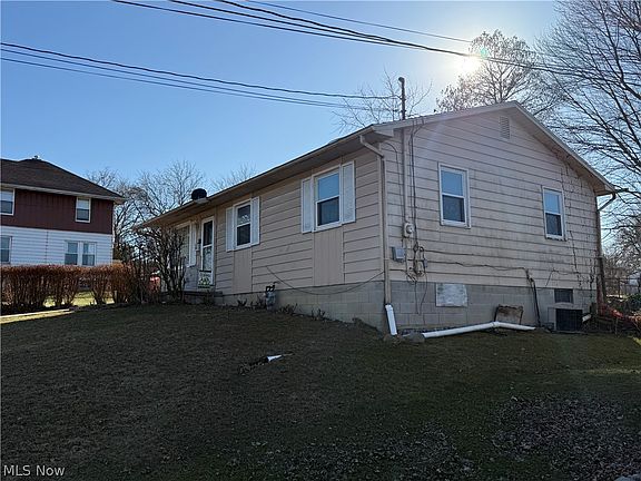 4th image of 618 N Hartford Ave