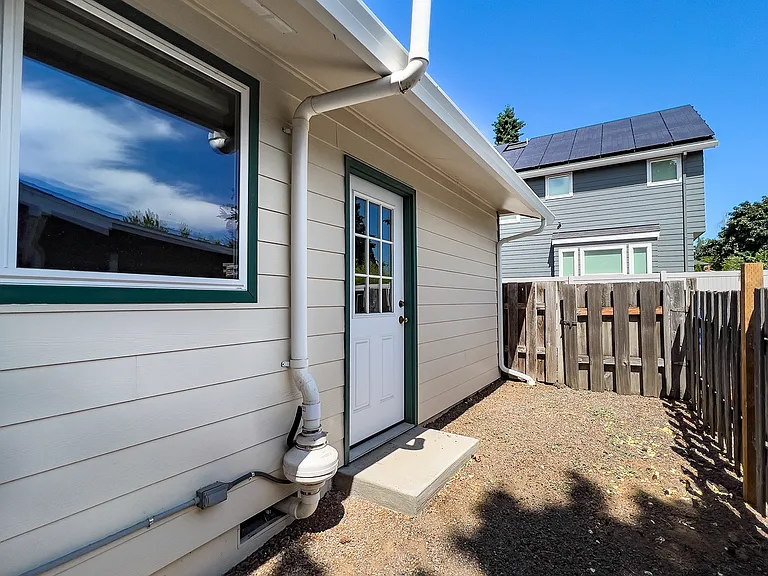 12780 SE 25th Ave — Photo 21
