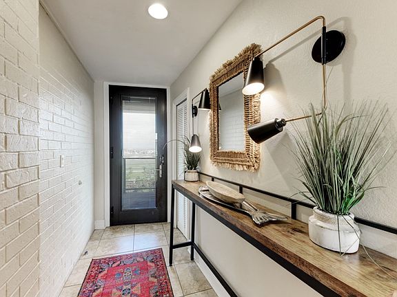 4th image of 720 Access Rd #802