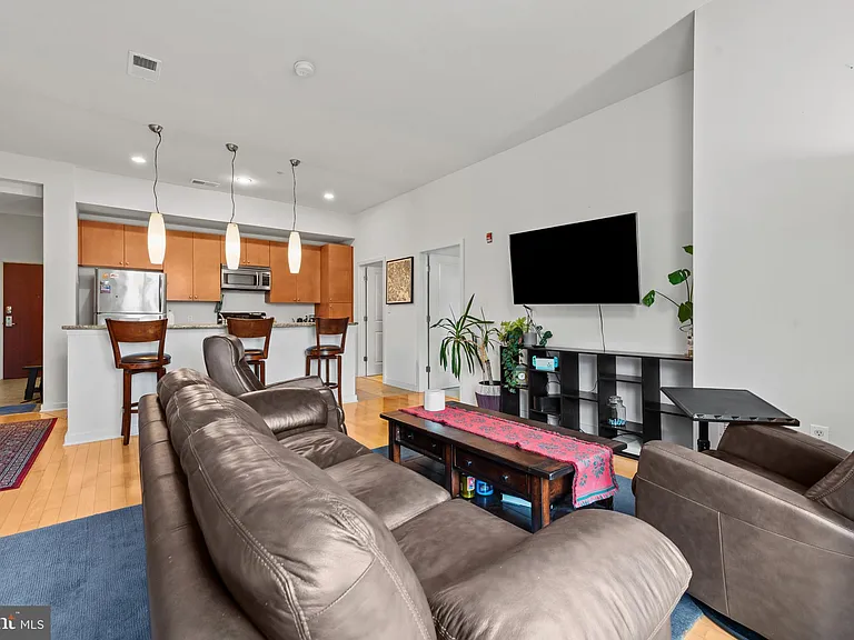 1209 N Charles St #410 — Photo 12