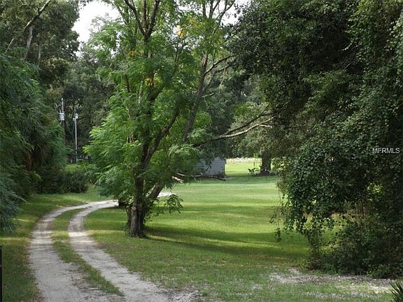 2nd image of 635 County Road 466a