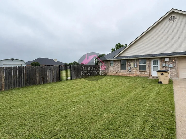 158 Codybug Rd — Photo 19