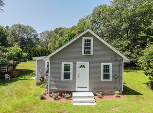 140 Hosmer Rd, Ashby, MA 01431