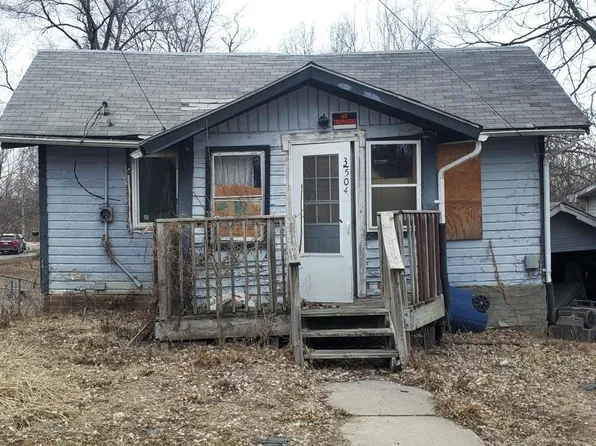 3504 Easton Blvd, Des Moines, IA 50317