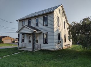10 Rock Rd, Ephrata, PA 17522
