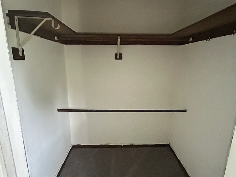 8717 Maze Rd — Photo 15