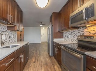 250 S Whiting St APT 1016, Alexandria, VA 22304